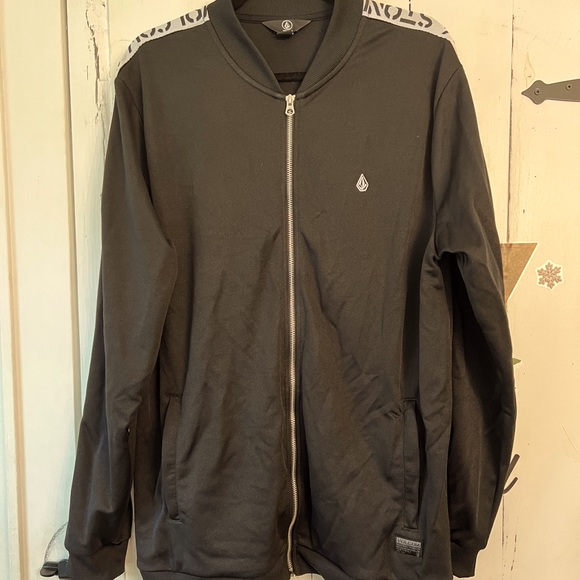 Volcom track jacket like new!! - Picture 1 of 3